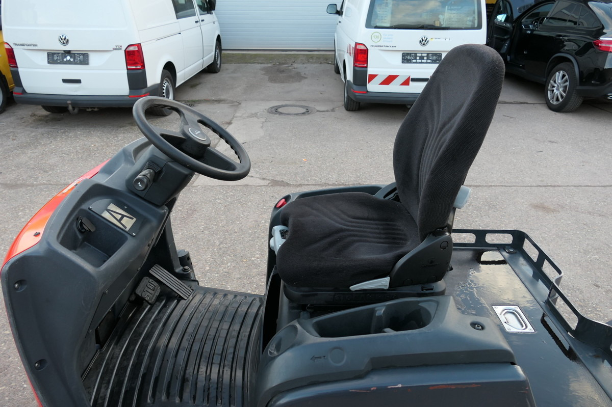 LINDE P 60 Z Schlepper Batterie 11/2019 - Remolcadora: foto 5 LINDE P 60 Z Schlepper Batterie 11/2019 - Remolcadora: foto 5