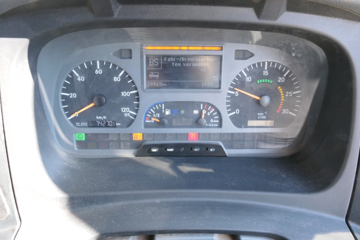 Leasing de MERCEDES-BENZ Atego 1518 LKO 4x2 MERCEDES-BENZ Atego 1518 LKO 4x2: foto 15