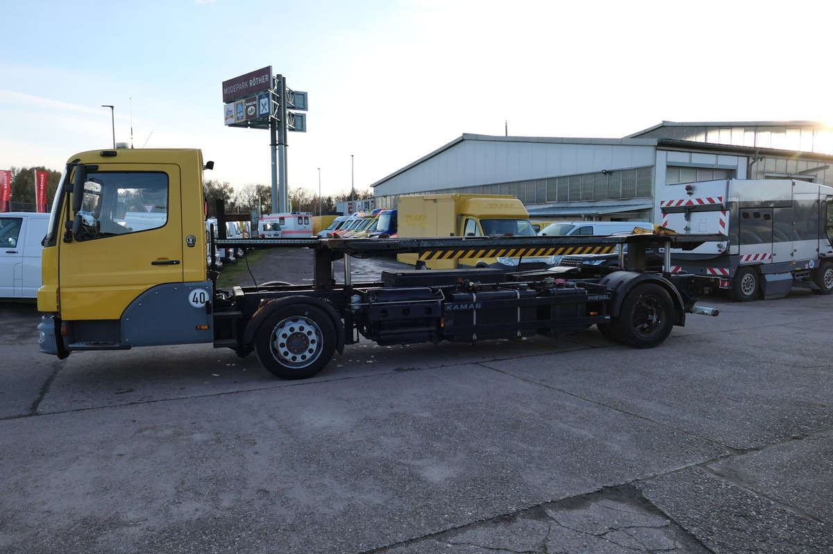 MERCEDES-BENZ KAMAG WBH 25 Wiesel Terberg Umsetzfahrz. KLIMA A - Camión portacontenedore/ Intercambiable: foto 2 MERCEDES-BENZ KAMAG WBH 25 Wiesel Terberg Umsetzfahrz. KLIMA A - Camión portacontenedore/ Intercambiable: foto 2