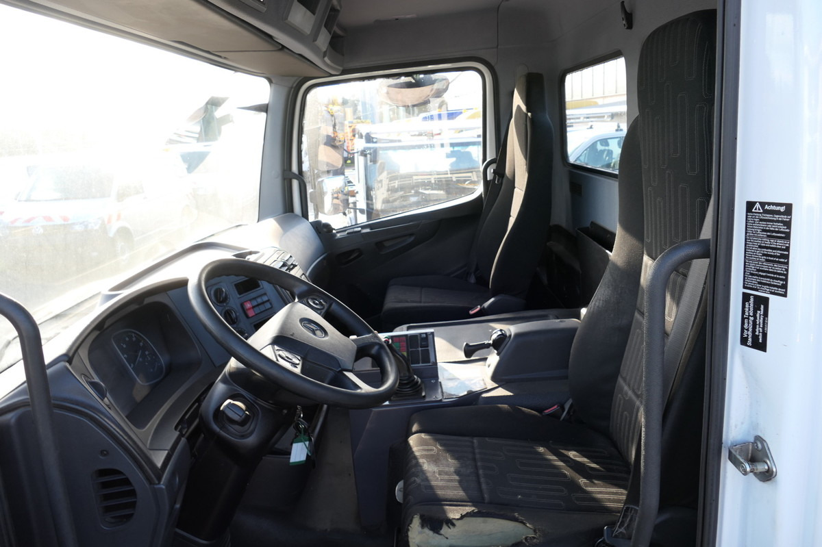 Camión portacontenedore/ Intercambiable MERCEDES-BENZ Kamag Wiesel WBH 25 E4-D: foto 10 Camión portacontenedore/ Intercambiable MERCEDES-BENZ Kamag Wiesel WBH 25 E4-D: foto 10