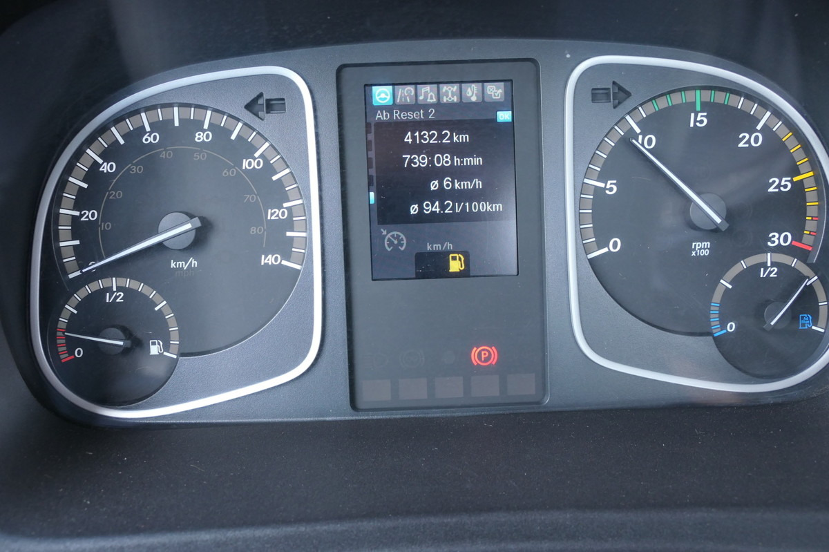 Camión portacontenedore/ Intercambiable MERCEDES-BENZ Kamag Wiesel WBH 25 Wiesel Umsetzfahrzeug: foto 18 Camión portacontenedore/ Intercambiable MERCEDES-BENZ Kamag Wiesel WBH 25 Wiesel Umsetzfahrzeug: foto 18