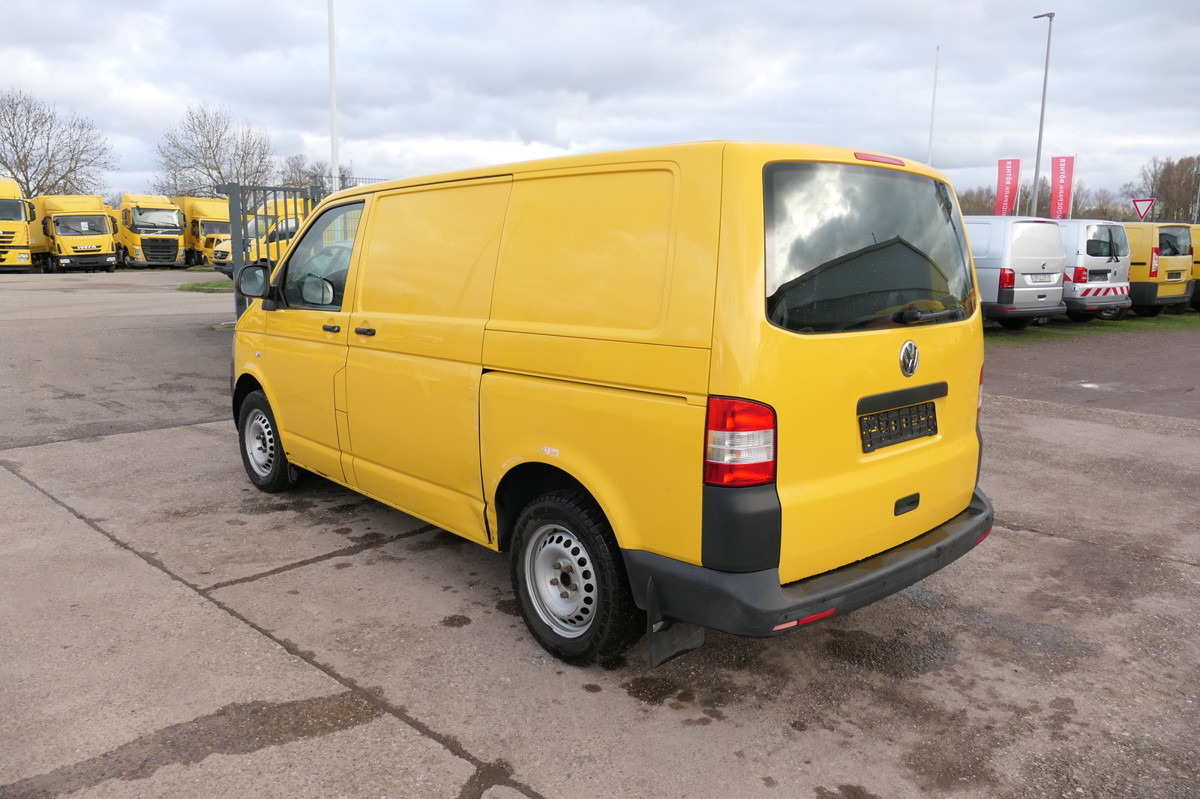 VW T5 Transporter 2.0 TDI 2-Sitzer PARKTRONIK EURO5 - Furgoneta pequeña: foto 5 VW T5 Transporter 2.0 TDI 2-Sitzer PARKTRONIK EURO5 - Furgoneta pequeña: foto 5