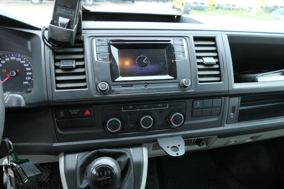 Furgoneta pequeña VW T6 Transporter 2.0 TDI 4Motion 3Sitzer KLIMA AHK: foto 12 Furgoneta pequeña VW T6 Transporter 2.0 TDI 4Motion 3Sitzer KLIMA AHK: foto 12