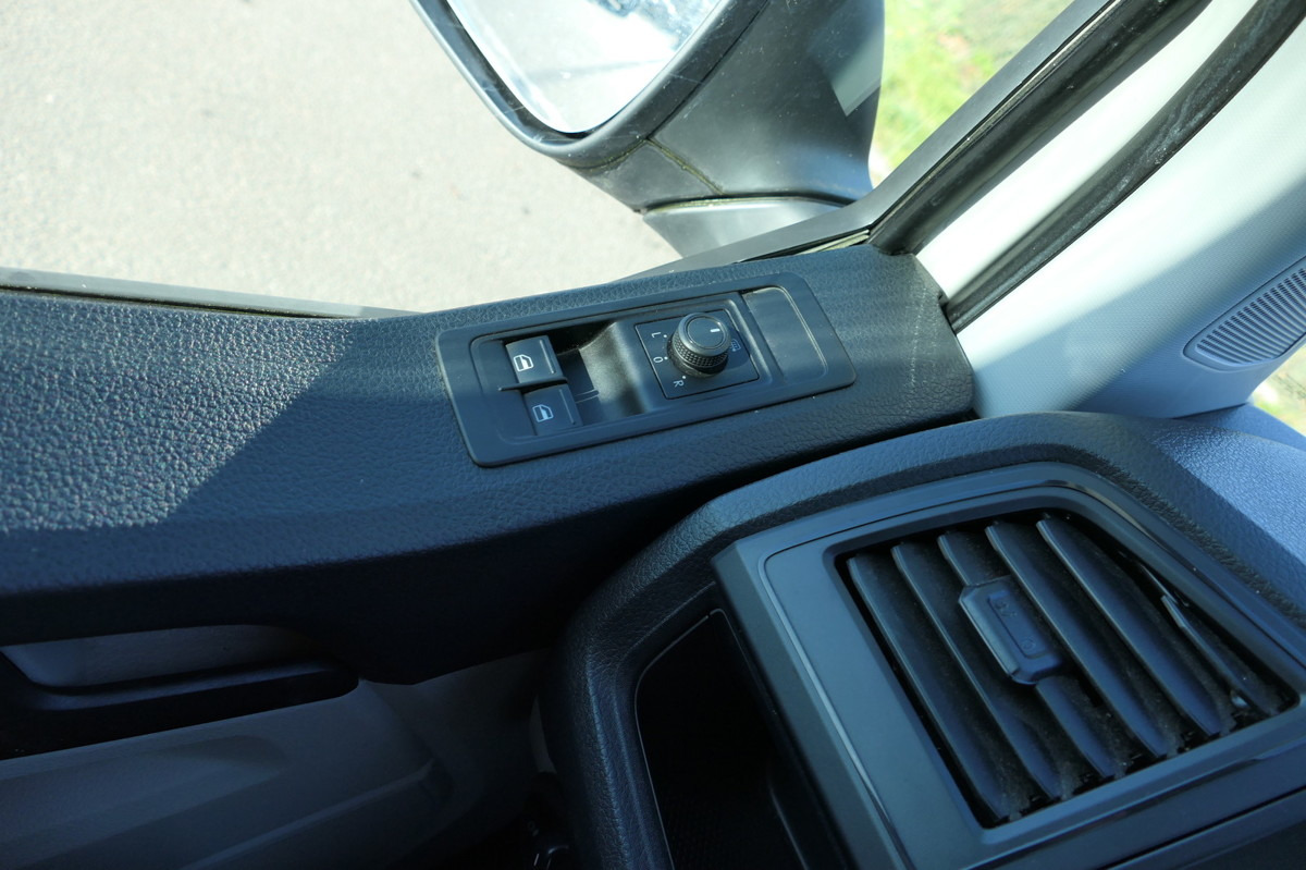 Furgoneta pequeña VW T6 Transporter 2.0 TDI lang 4Motion 3Sitzer AHK: foto 10