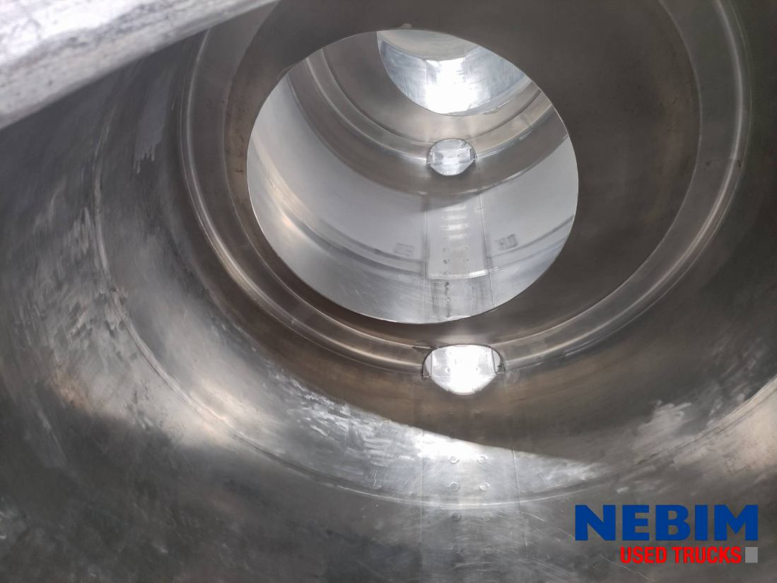 Burg B.P.O. 12-24Z - 1 comp. 31.600 Ltr. B.P.O. 12-24Z - 1 comp. 31.600 Ltr. - Semirremolque cisterna: foto 3 Burg B.P.O. 12-24Z - 1 comp. 31.600 Ltr. B.P.O. 12-24Z - 1 comp. 31.600 Ltr. - Semirremolque cisterna: foto 3