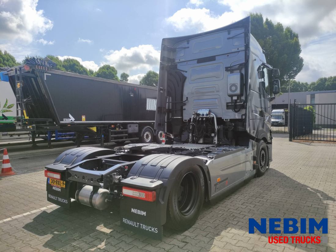 Renault T HIGH 480 T High 480 4X2 - TurboCompound / Standairco - Cabeza tractora: foto 2 Renault T HIGH 480 T High 480 4X2 - TurboCompound / Standairco - Cabeza tractora: foto 2