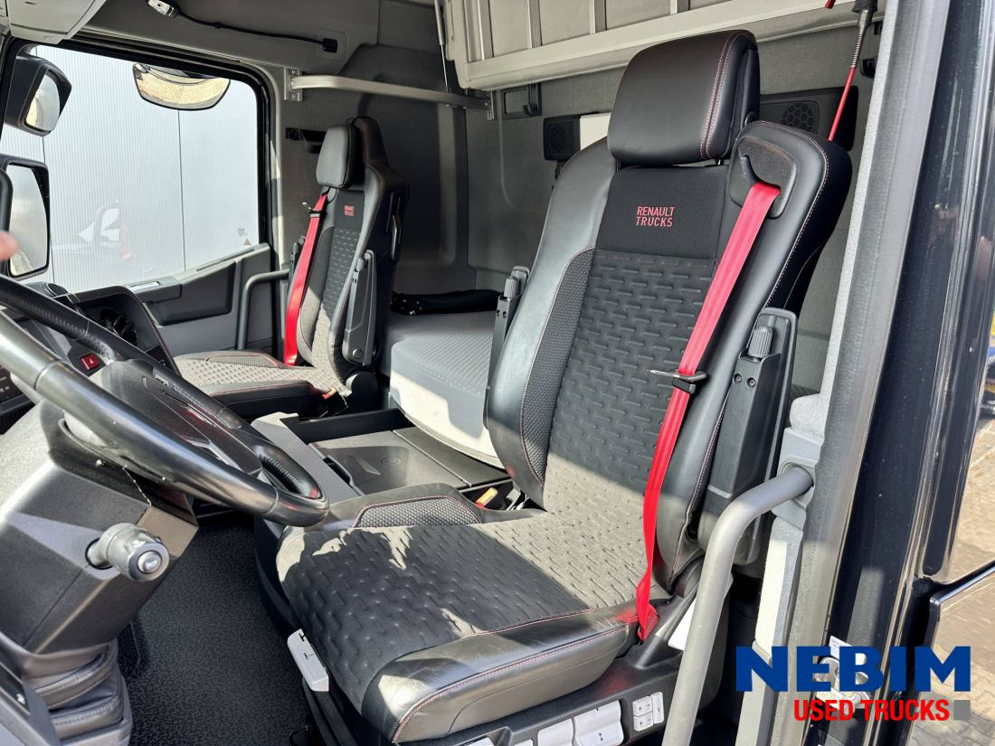Renault T HIGH 520 4x2 - NEW Tacho - TOP Condition - Cabeza tractora: foto 3 Renault T HIGH 520 4x2 - NEW Tacho - TOP Condition - Cabeza tractora: foto 3