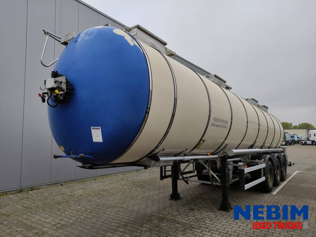 Feldbinder TSA 33.3-3 Unibloc pump electr - 3 comp. 8.000 / 2 2.500 / 3.000 Ltr. - Semirremolque cisterna: foto 1 Feldbinder TSA 33.3-3 Unibloc pump electr - 3 comp. 8.000 / 2 2.500 / 3.000 Ltr. - Semirremolque cisterna: foto 1