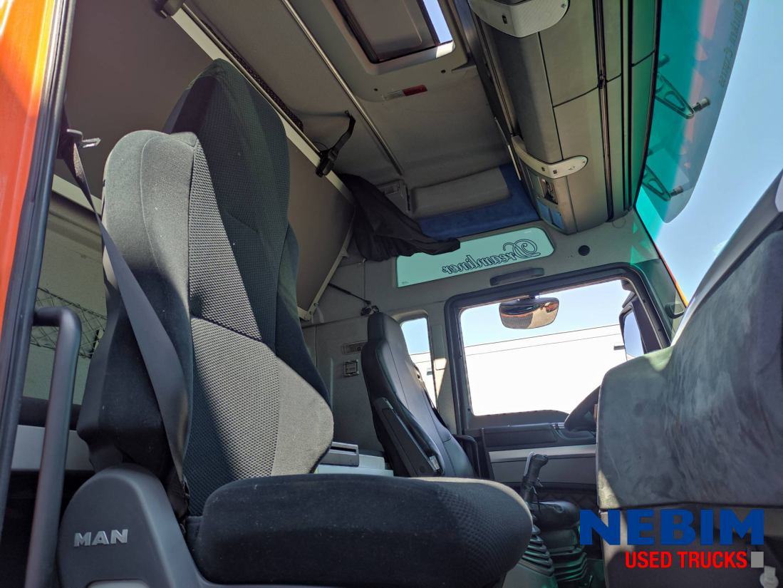 Camión chasis MAN TGX 26.480 6x2 - Intarder: foto 8