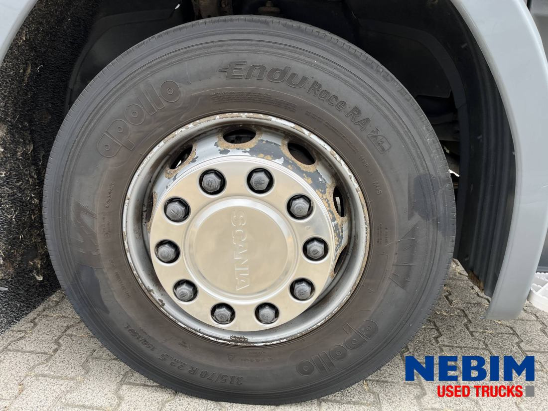 Camión caja cerrada Scania P270 343.938km - 3 front seats: foto 21