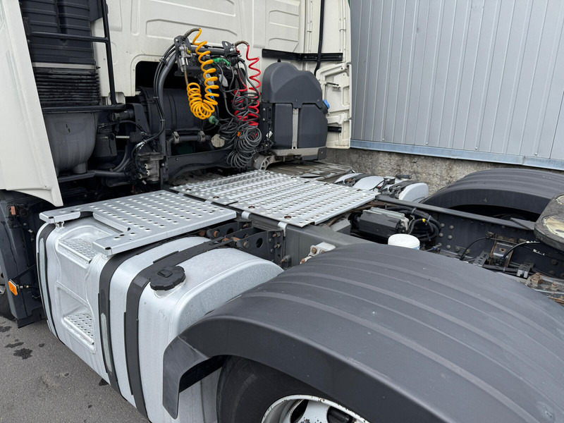 Cabeza tractora Volvo FH 500: foto 16