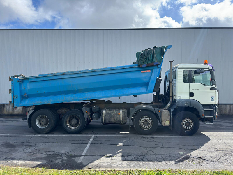 MAN TGA 41.390 - Camión volquete: foto 4 MAN TGA 41.390 - Camión volquete: foto 4