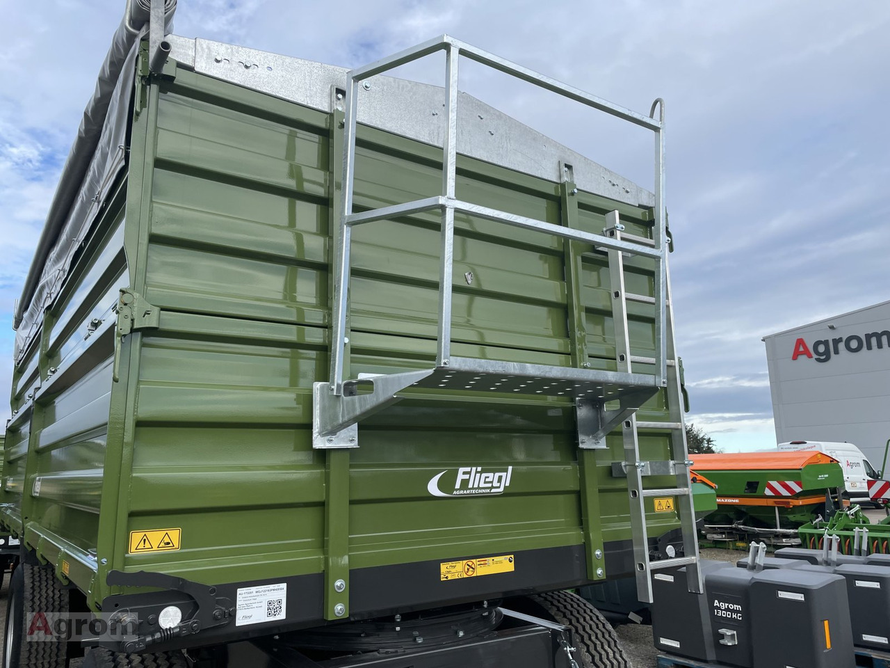 Remolque volquete agrícola nuevo Fliegl DK 180 XL: foto 8 Remolque volquete agrícola nuevo Fliegl DK 180 XL: foto 8