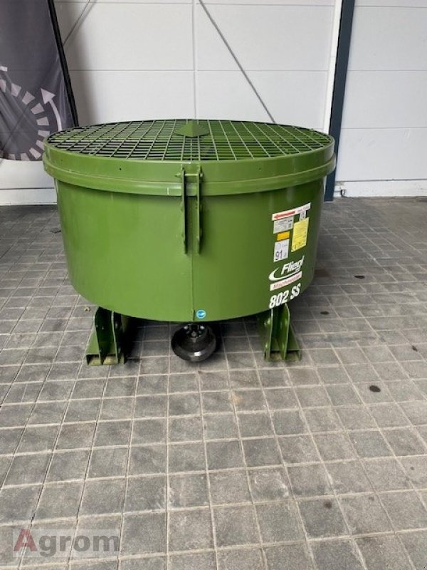 Fliegl Garant 802 SS - Hormigonera: foto 1 Fliegl Garant 802 SS - Hormigonera: foto 1
