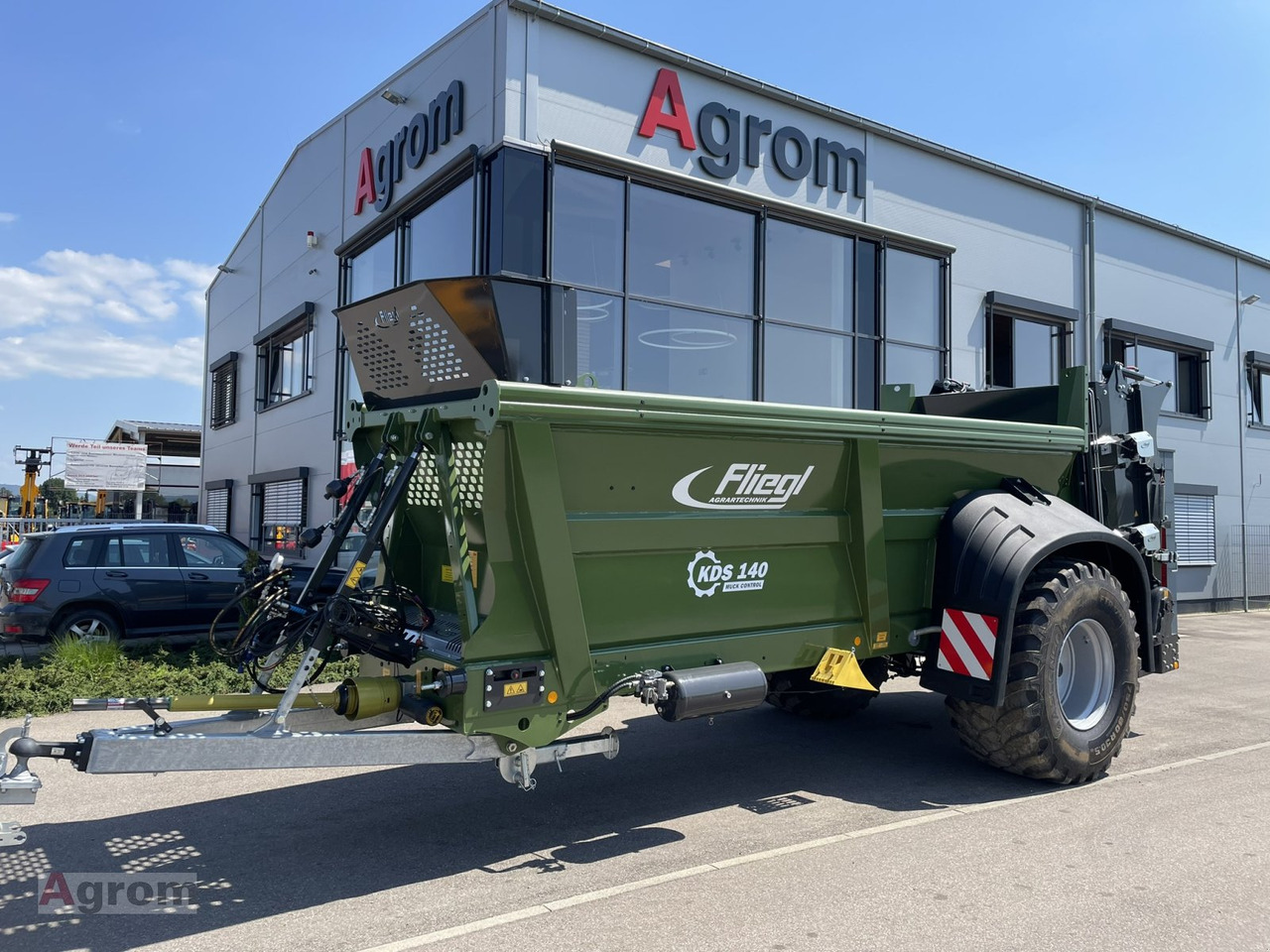 Fliegl KDS 140 Muck Control - Esparcidor de estiércol: foto 1 Fliegl KDS 140 Muck Control - Esparcidor de estiércol: foto 1