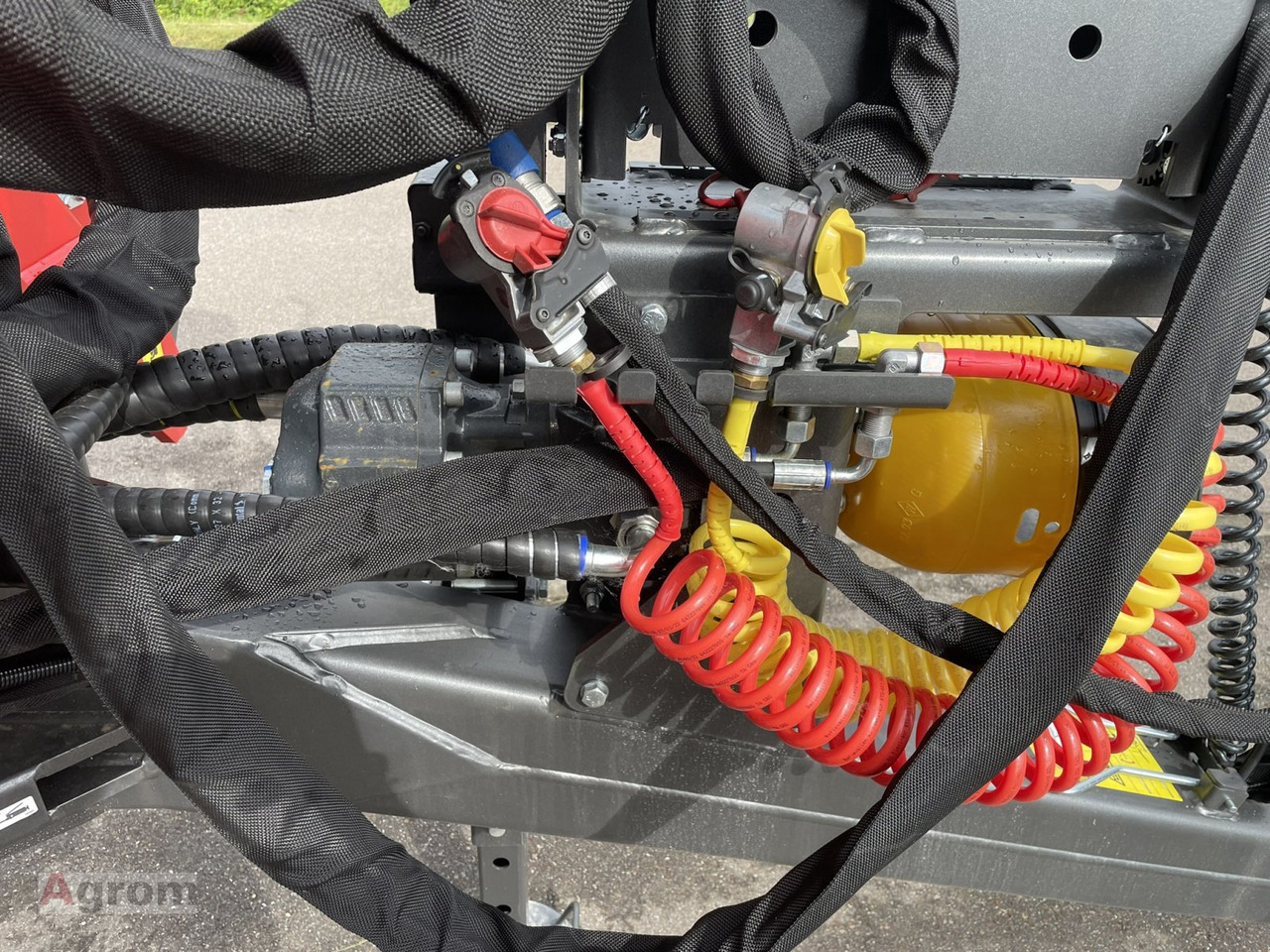 Remolque forestal nuevo Krpan GP 15 D + Kran 8,6 K: foto 8 Remolque forestal nuevo Krpan GP 15 D + Kran 8,6 K: foto 8