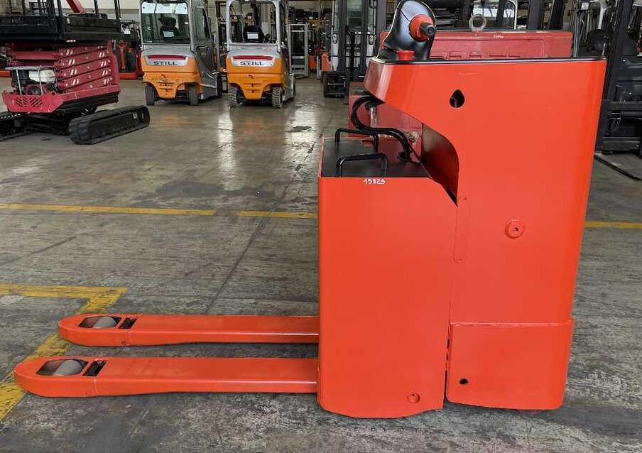 Linde T 20 SF/144 - Transpaleta: foto 2 Linde T 20 SF/144 - Transpaleta: foto 2