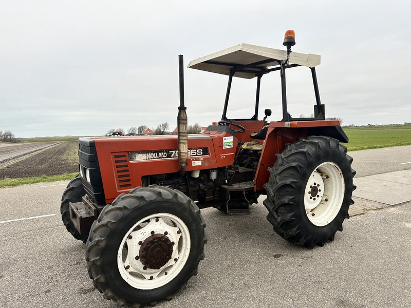 Fiat 70-66 DT - Tractor: foto 1 Fiat 70-66 DT - Tractor: foto 1