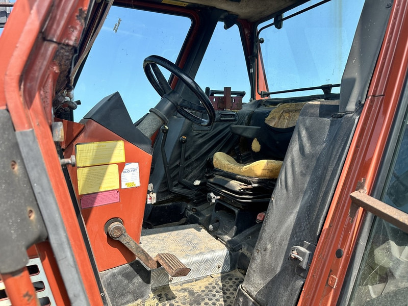 Fiat 90-90 DT - Tractor: foto 4 Fiat 90-90 DT - Tractor: foto 4