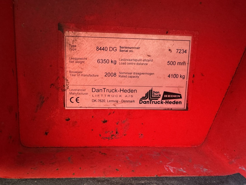 Carretilla elevadora diésel Heden 8440 DG: foto 13 Carretilla elevadora diésel Heden 8440 DG: foto 13