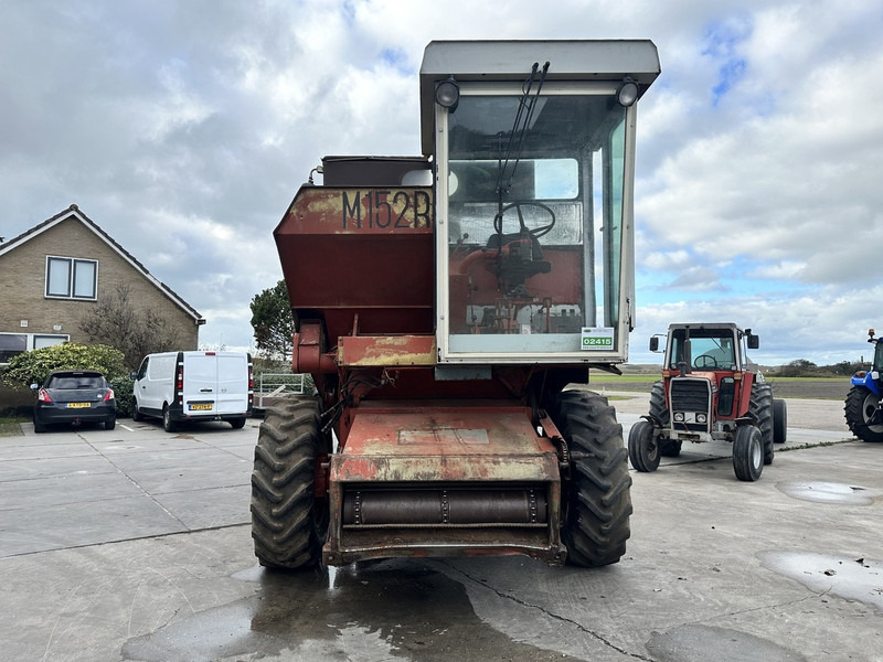 Laverda M152 - Cosechadora de granos: foto 2 Laverda M152 - Cosechadora de granos: foto 2