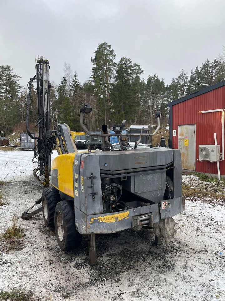 Perforadora Atlas Copco FlexiROC T15R: foto 6