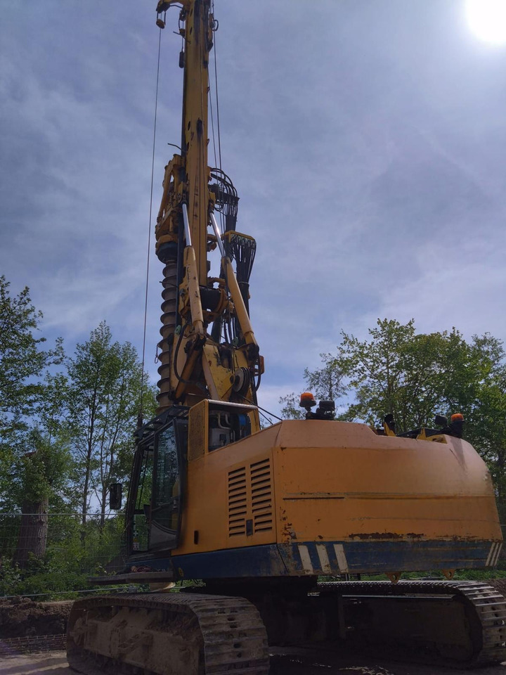 Bauer BG 15H - Martillo de hinca de pilotes: foto 4 Bauer BG 15H - Martillo de hinca de pilotes: foto 4