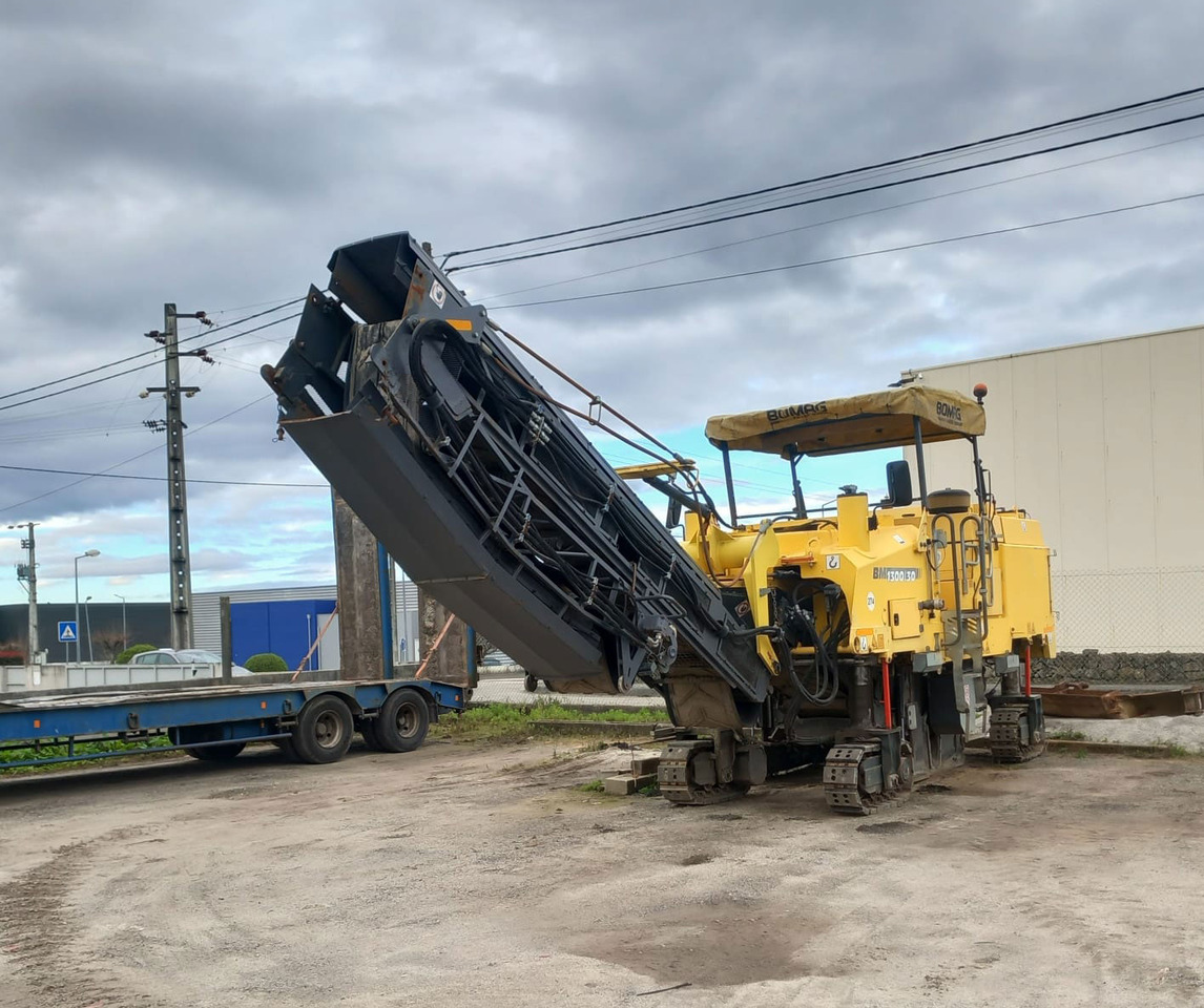 Bomag BM 1300/30 - Fresadora en frío: foto 2 Bomag BM 1300/30 - Fresadora en frío: foto 2