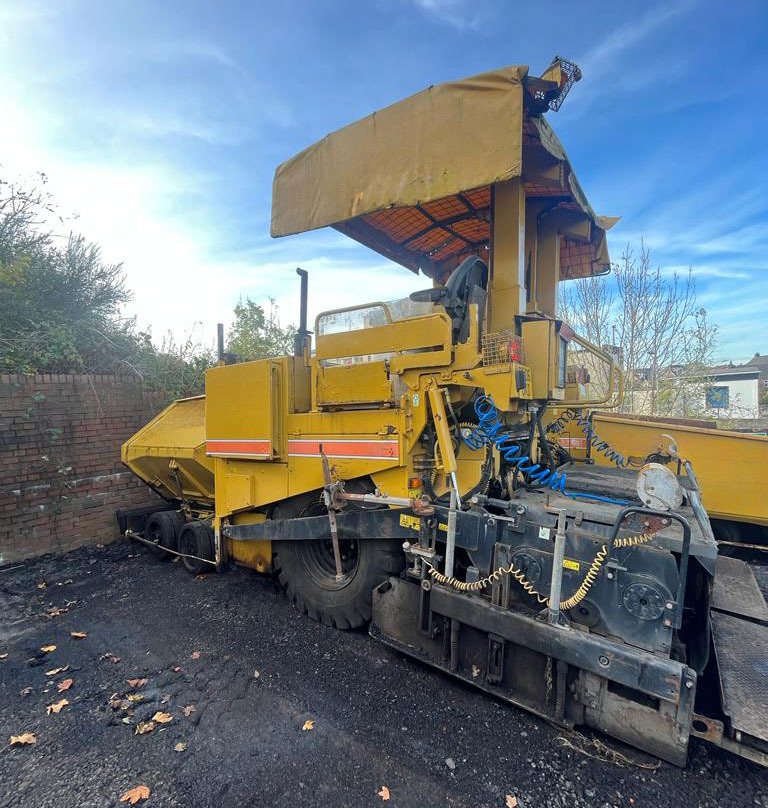 Caterpillar AP600 - Pavimentadora de asfalto: foto 3 Caterpillar AP600 - Pavimentadora de asfalto: foto 3