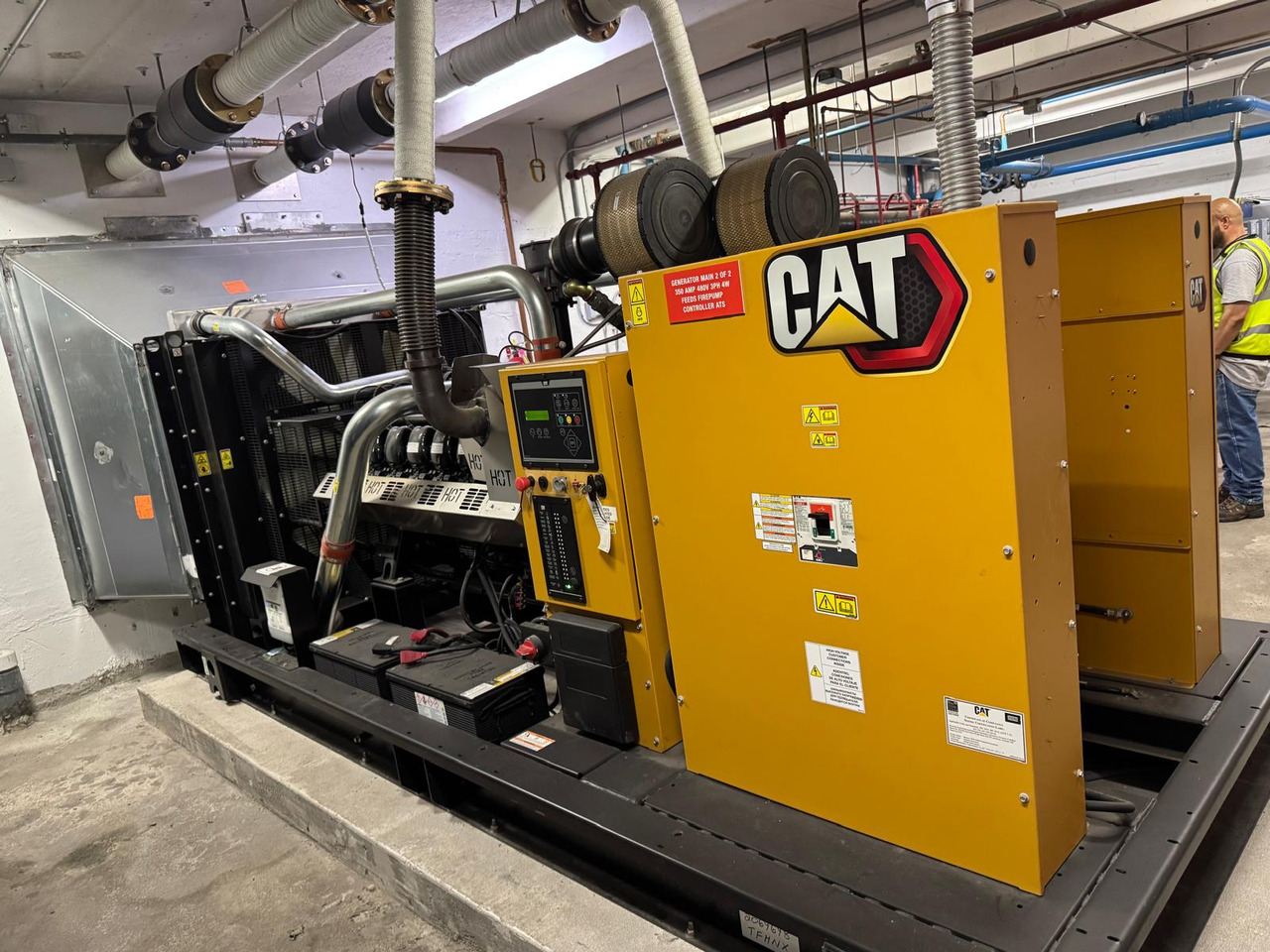 Caterpillar DG450 GC - Generador industriale: foto 2 Caterpillar DG450 GC - Generador industriale: foto 2