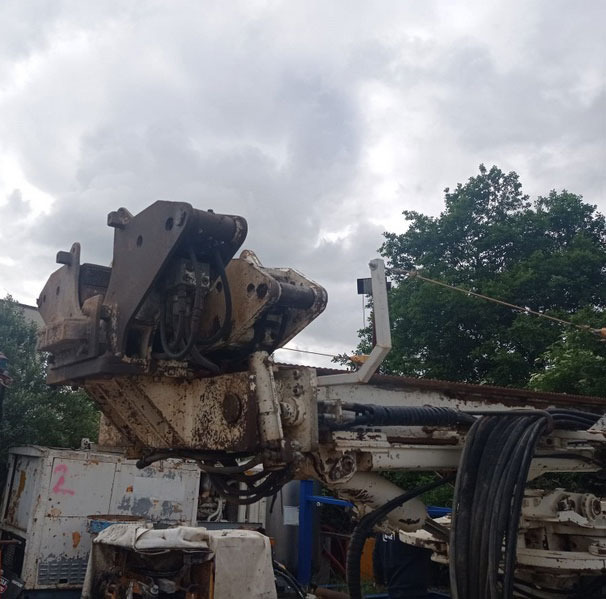 Comacchio M6A - Martillo de hinca de pilotes: foto 4 Comacchio M6A - Martillo de hinca de pilotes: foto 4