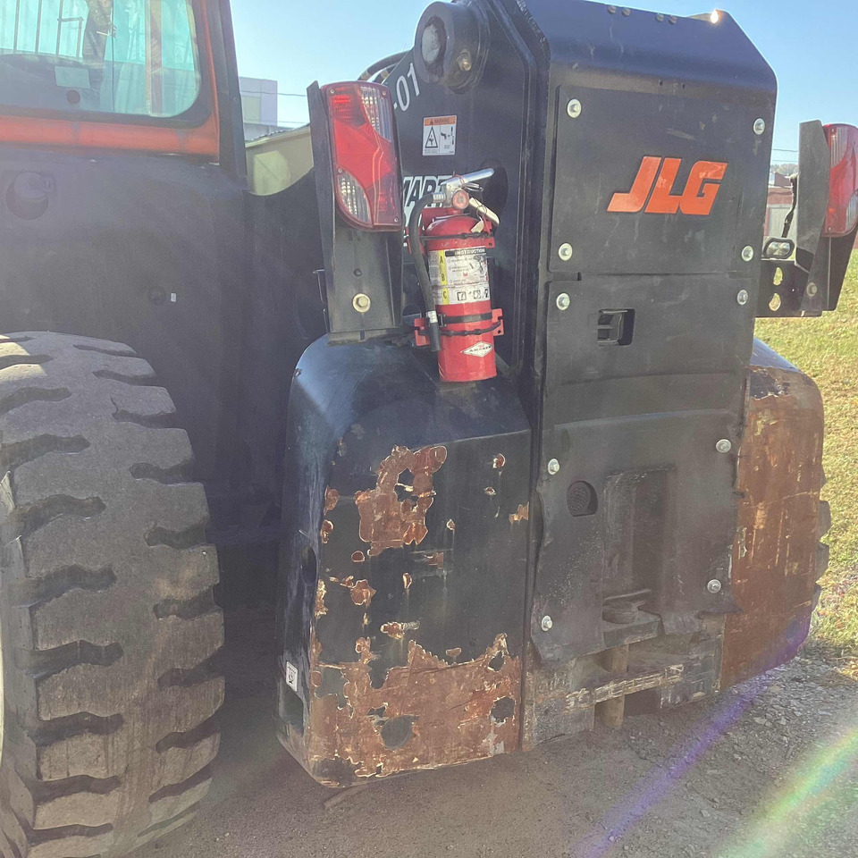 JLG 1732 - Cargadora de ruedas telescópica: foto 5 JLG 1732 - Cargadora de ruedas telescópica: foto 5