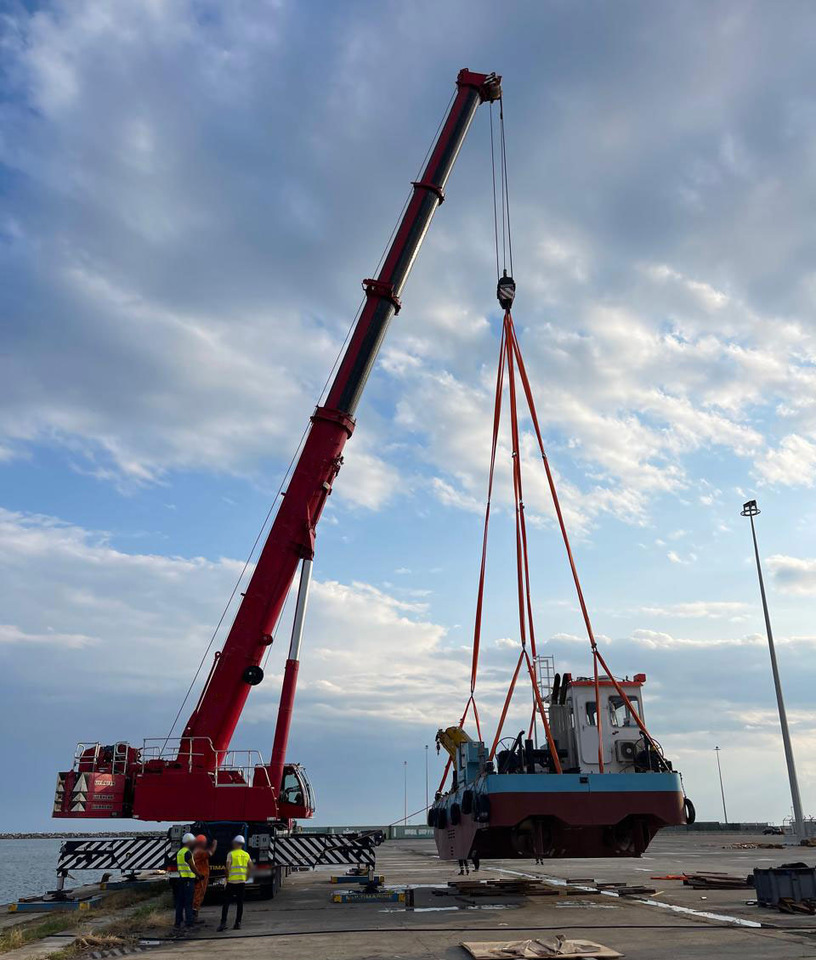 Liebherr LTM 1350-6.1 - Autogrúa: foto 3 Liebherr LTM 1350-6.1 - Autogrúa: foto 3