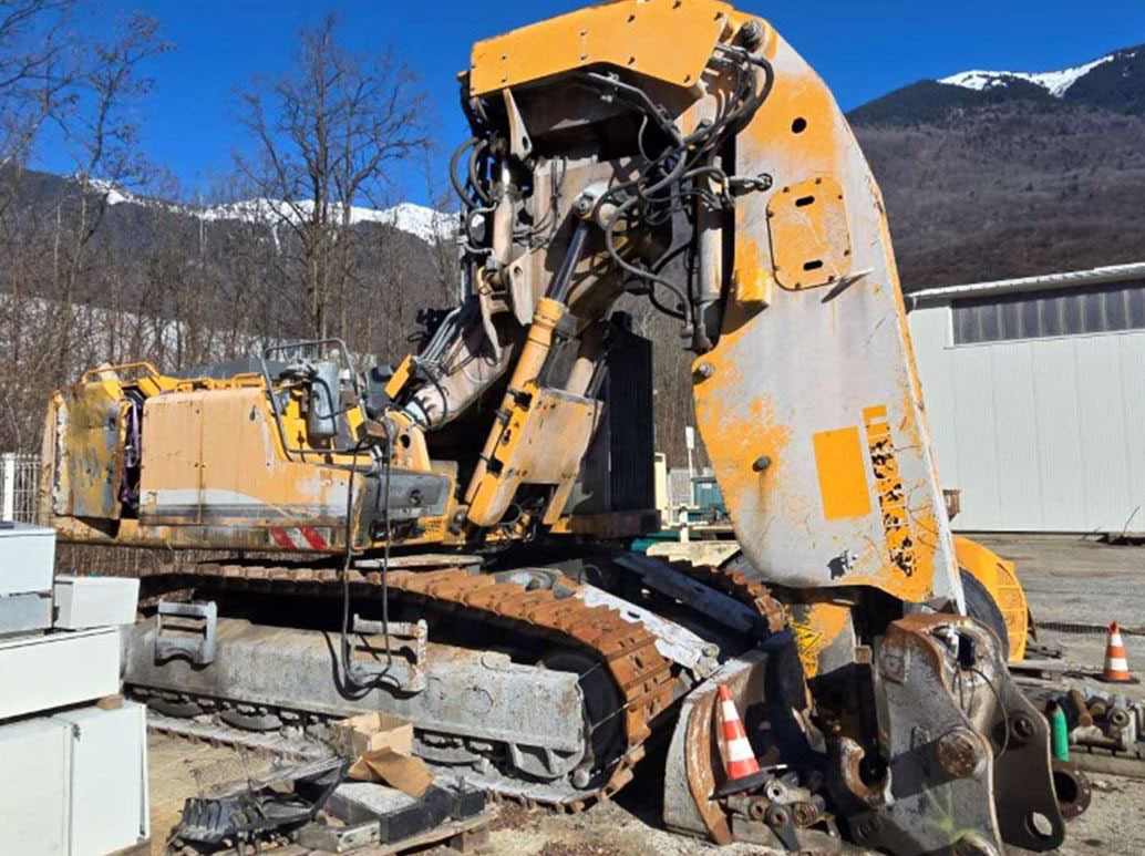 Liebherr R944C T Litronic - Maquinaria para minería: foto 1 Liebherr R944C T Litronic - Maquinaria para minería: foto 1