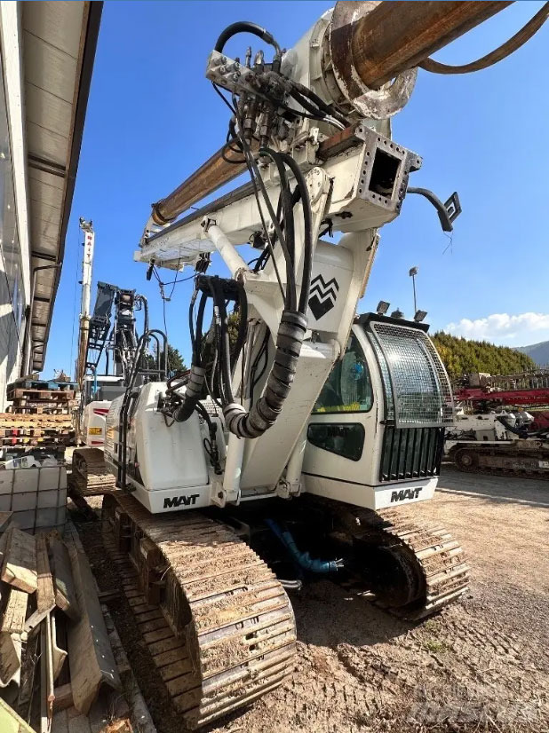 MAIT HR120 - Martillo de hinca de pilotes: foto 3 MAIT HR120 - Martillo de hinca de pilotes: foto 3