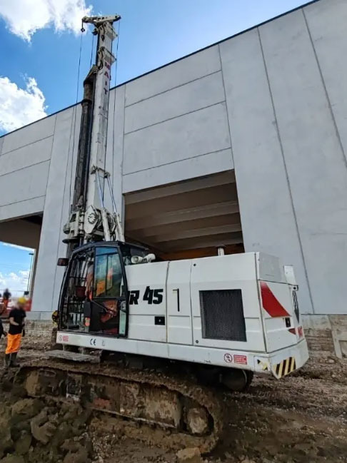 MAIT HR45 - Martillo de hinca de pilotes: foto 2 MAIT HR45 - Martillo de hinca de pilotes: foto 2