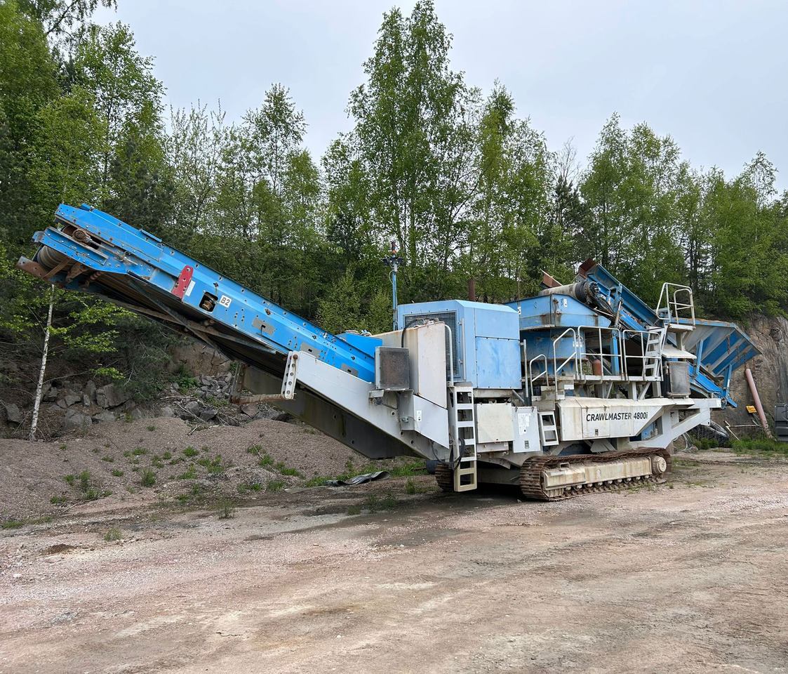Sandvik Crawlmaster 4800i - Trituradora de cono: foto 2 Sandvik Crawlmaster 4800i - Trituradora de cono: foto 2