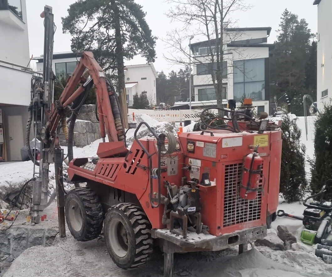 Sandvik DC122R - Perforadora: foto 1 Sandvik DC122R - Perforadora: foto 1