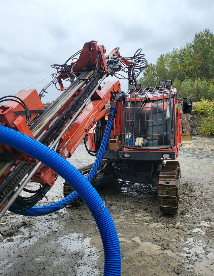 Sandvik DX800 - Perforadora: foto 3 Sandvik DX800 - Perforadora: foto 3
