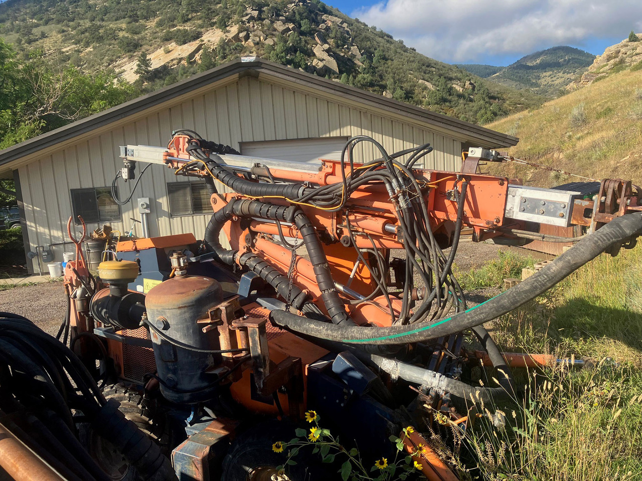 Tamrock Commando 300 - Perforadora: foto 4 Tamrock Commando 300 - Perforadora: foto 4