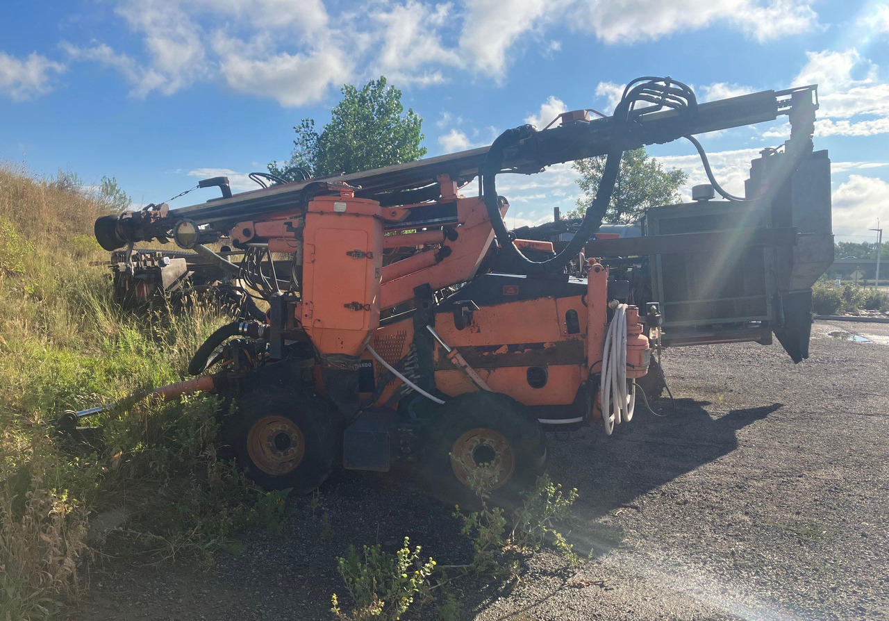 Tamrock Commando 300 - Perforadora: foto 2 Tamrock Commando 300 - Perforadora: foto 2