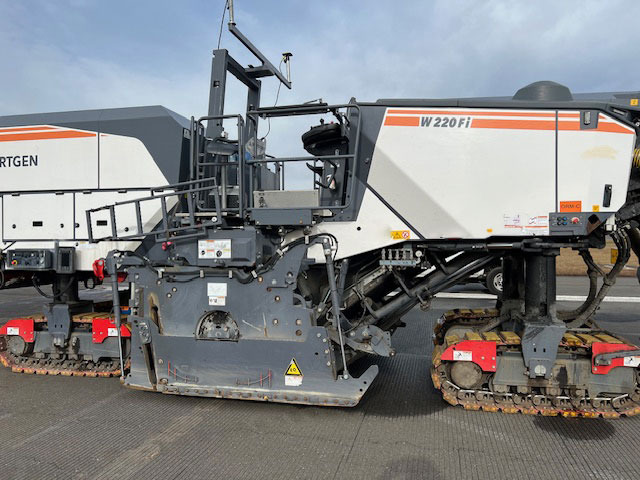 Wirtgen W 220 Fi - Fresadora en frío: foto 4 Wirtgen W 220 Fi - Fresadora en frío: foto 4