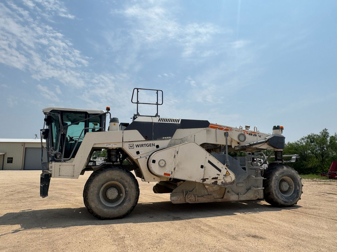 Wirtgen WR 200 XLI - Estabilizador de suelos: foto 3 Wirtgen WR 200 XLI - Estabilizador de suelos: foto 3