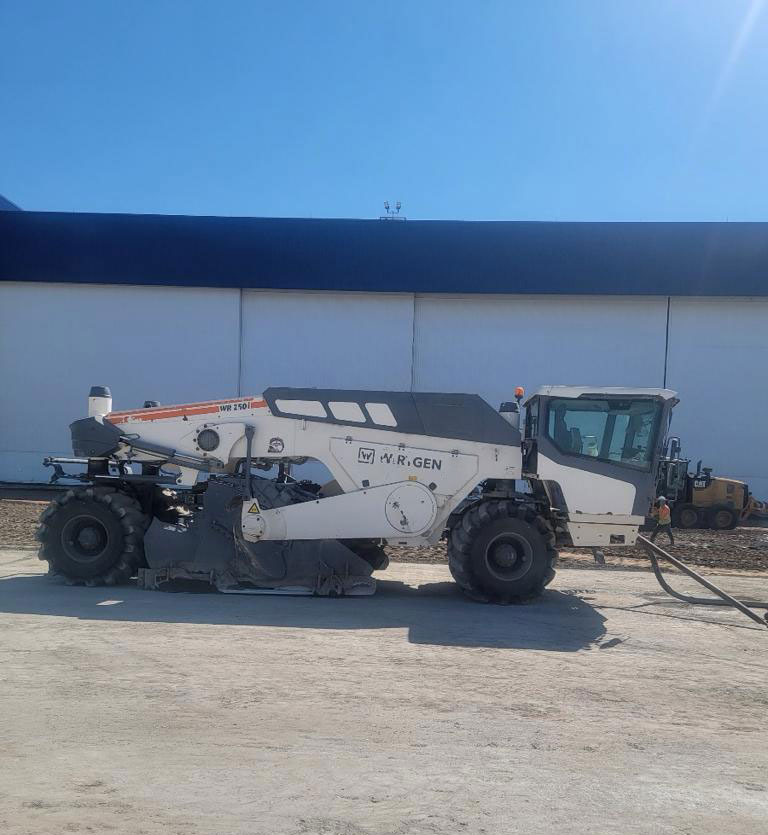 Wirtgen WR 250 I - Estabilizador de suelos: foto 3 Wirtgen WR 250 I - Estabilizador de suelos: foto 3