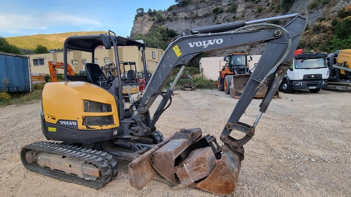 Volvo ECR35D - Miniexcavadora: foto 3 Volvo ECR35D - Miniexcavadora: foto 3