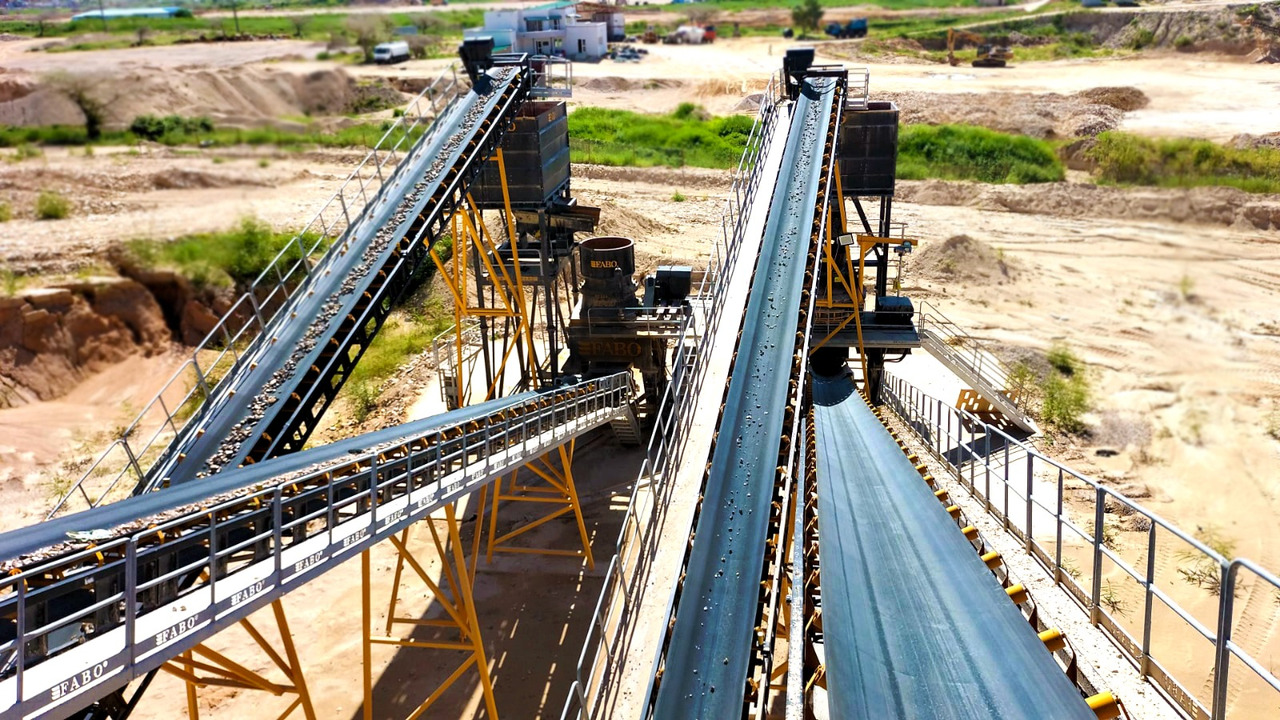 FABO Conveyor belt - Banda transportadora: foto 1 FABO Conveyor belt - Banda transportadora: foto 1