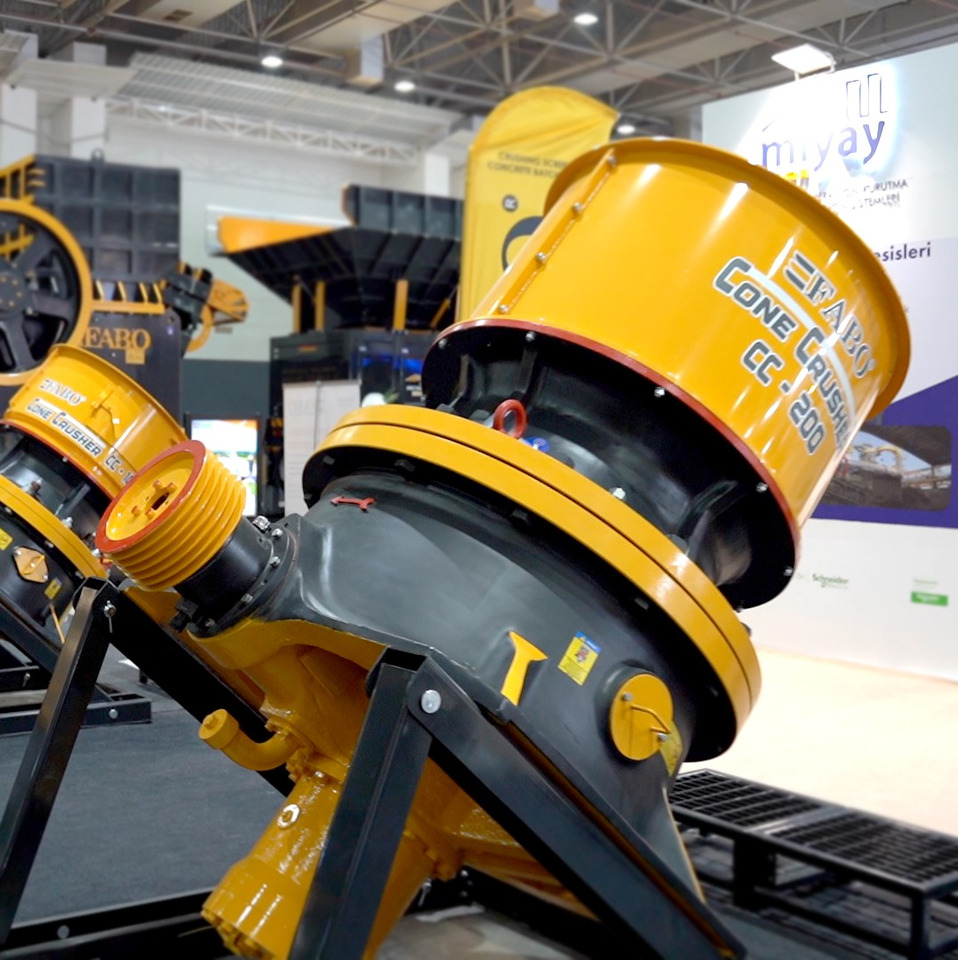 FABO cone crusher - Trituradora de cono: foto 1 FABO cone crusher - Trituradora de cono: foto 1