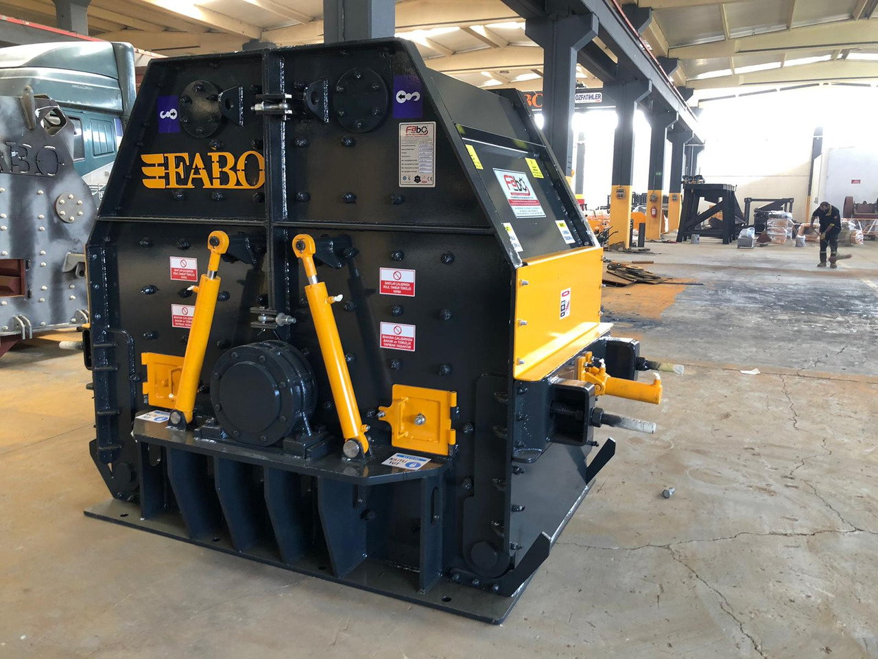 FABO impact crusher - Trituradora de impacto: foto 2 FABO impact crusher - Trituradora de impacto: foto 2