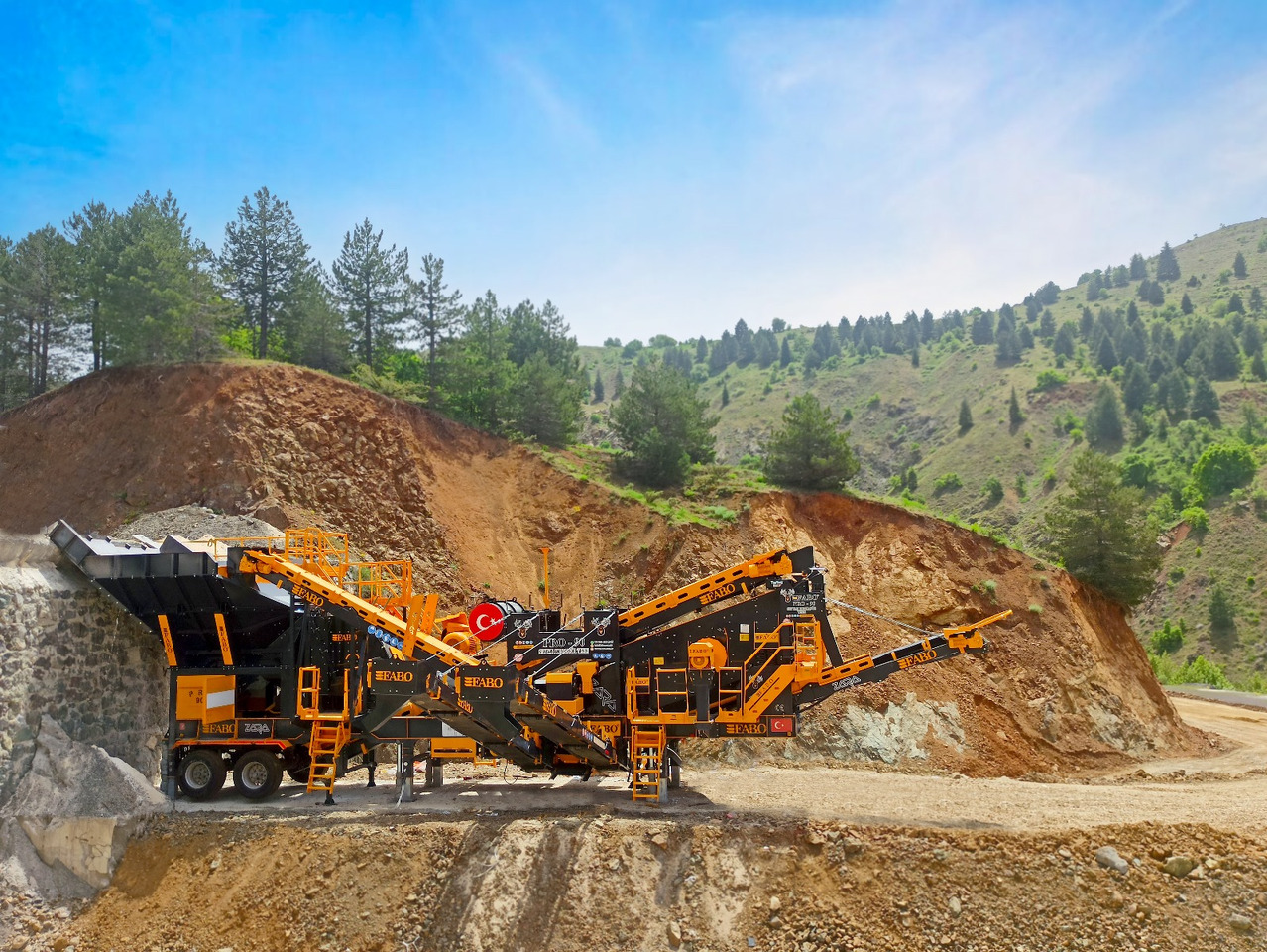 FABO mobile impact crusher - Trituradora de impacto: foto 1 FABO mobile impact crusher - Trituradora de impacto: foto 1