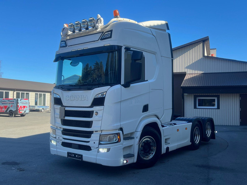 Scania R540 A6X2NB - FUEL 1030L - Cabeza tractora: foto 1 Scania R540 A6X2NB - FUEL 1030L - Cabeza tractora: foto 1